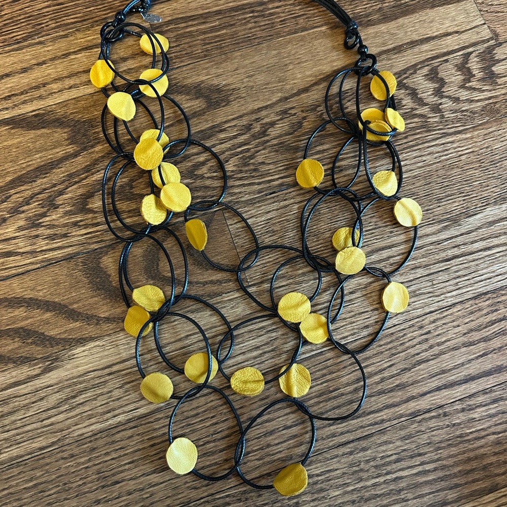 SYLCA yellow and black necklace